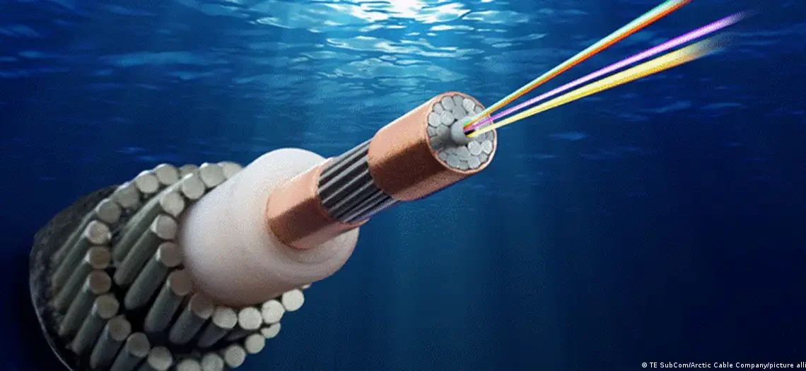 Cabos submarinos viram alvo estratégico e expõem vulnerabilidade da infraestrutura digital global