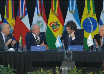 Cúpula do Mercosul expõe impasses internos e incertezas sobre acordo com a União Europeia