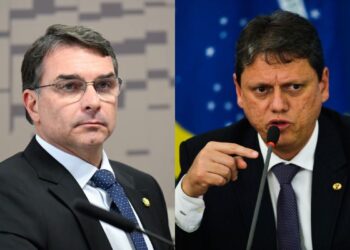 Centrão desorientado, família mobilizada e Tarcísio fora do jogo: os bastidores da escalada de Flávio Bolsonaro