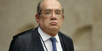 Gilmar Mendes restringe pedidos de impeachment contra ministros do STF à PGR