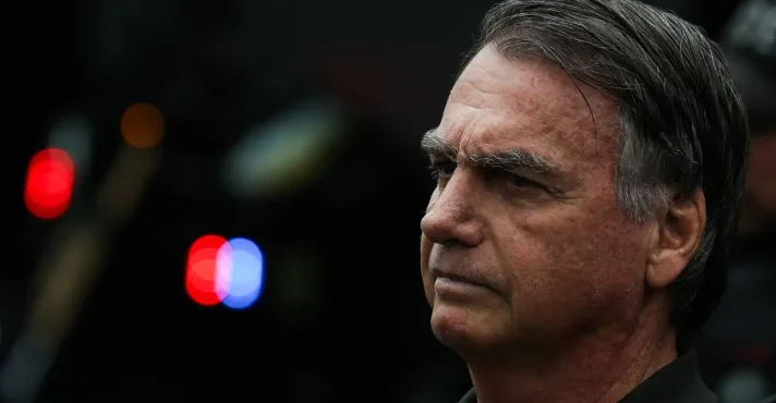 Jair Bolsonaro é submetido a oitava cirurgia desde 2018 em pleno feriado de Natal