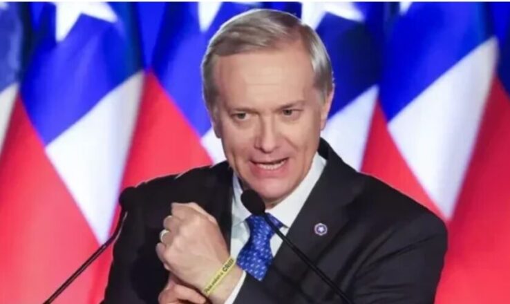 Kast assume presidência do Chile com discurso duro contra Lula e alinhamento a Bolsonaro