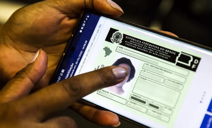 Novo teto para exames da CNH gera reação de clínicas e profissionais de saúde