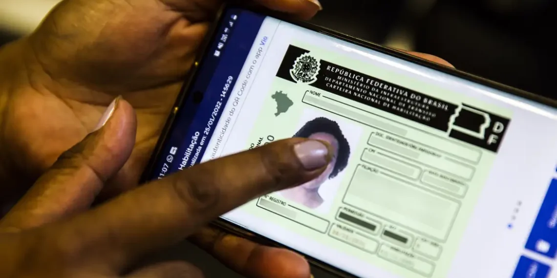 Carteira de motorista terá novas regras a partir desta semana