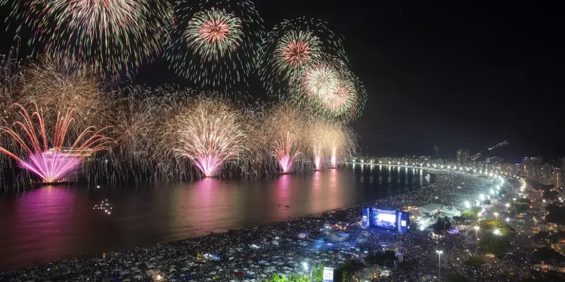 Rio de Janeiro: oficialmente o maior réveillon do mundo pelo Guinness