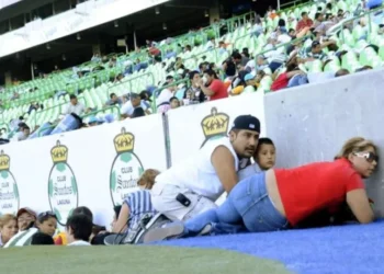 Ataque a tiros após jogo de futebol deixa 11 mortos e 12 feridos em Guanajuato, no México