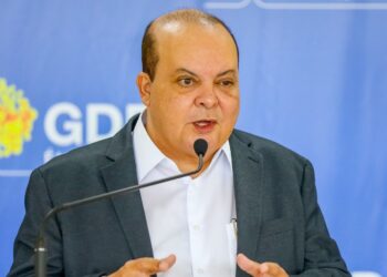 Dono do Banco Master relata à PF conversas com Ibaneis sobre venda ao BRB