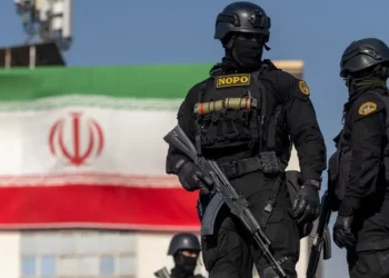 Trump sinaliza recuo em ofensiva contra o Irã após indicações de suspensão da repressão