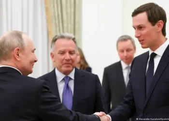 Rússia condiciona acordo de paz à retirada ucraniana do Donbass, afirma Kremlin