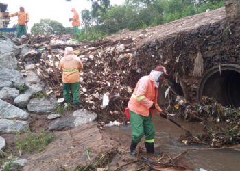 PREFEITURA DE GOIÂNIA INTENSIFICA AÇÕES PARA CONTER ALAGAMENTOS