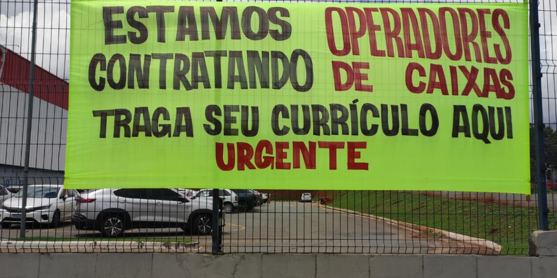 Brasil na UTI – *Por Kadmous Alassal