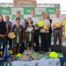 Prefeito Vilela e secretário Guerra distribuem 100 kits esportivos em Aparecida
