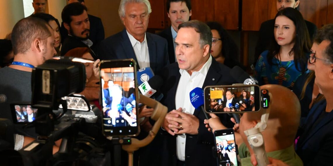 Capital do Art Déco: Sandro Mabel é homenageado por valorização do Patrimônio Histórico