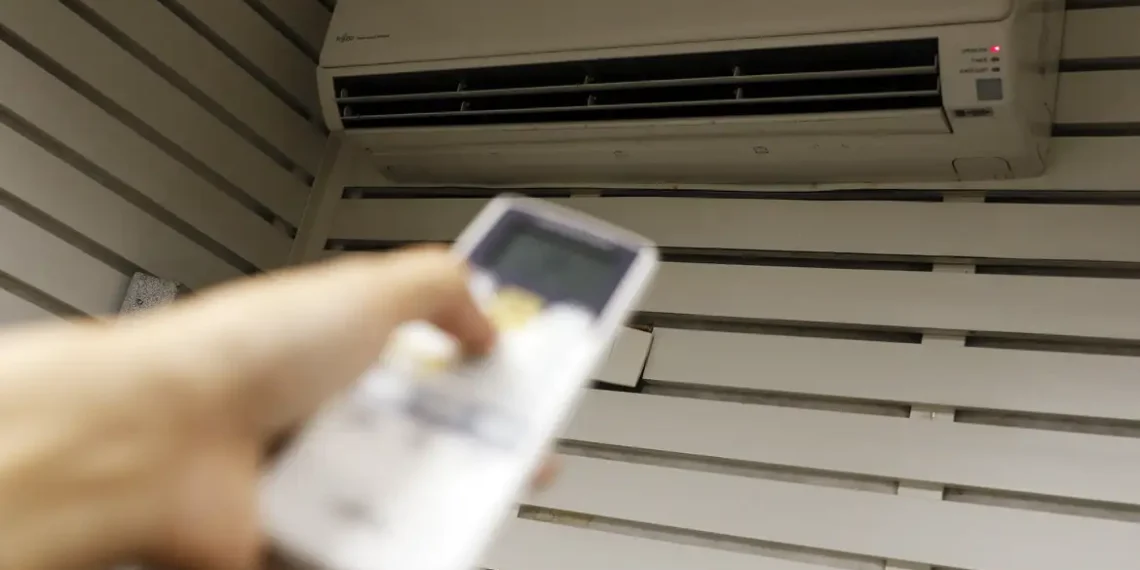 Ar-condicionado: veja dicas para economizar energia sem abrir mão do conforto