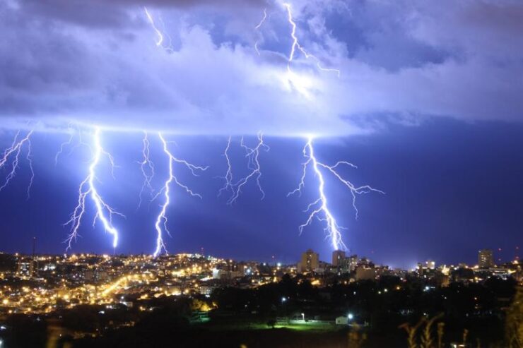 “Regra dos 30 Segundos” pode salvar vidas durante temporais