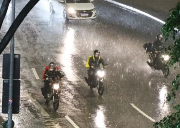 Alerta Meteorológico: Inmet prevê temporais em todo o Brasil com acumulados de até 100 mm nesta segunda