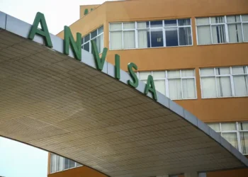 Anvisa determina apreensão de Mounjaro falsificado e bane implantes de Nesterone