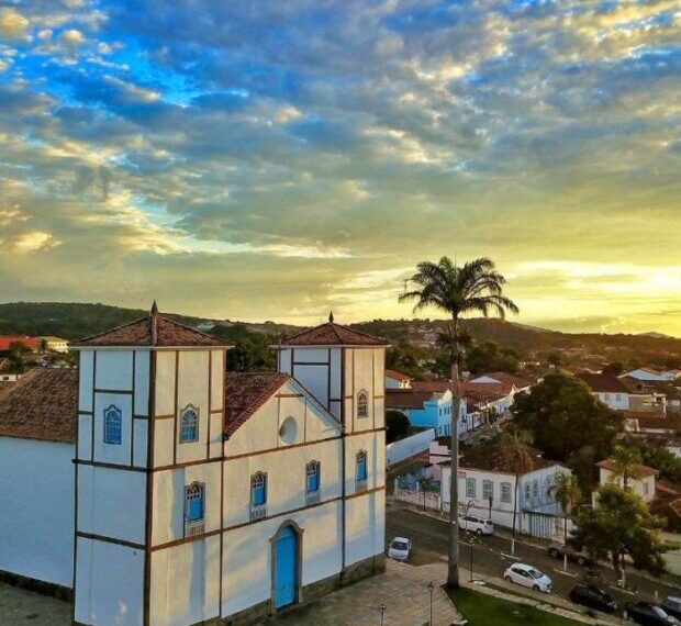 Pirenópolis: refúgio de cachoeiras e história no verão goiano