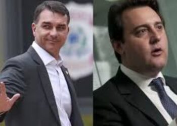 Flávio Bolsonaro ameaça romper com Ratinho Jr. e articula apoio a Moro no Paraná
