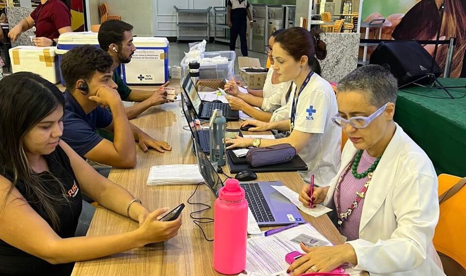 Goiânia imuniza milhares de trabalhadores para a estreia do MotoGP 2026