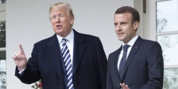Macron acusa governo Trump de hostilidade à Europa e alerta para tentativa de fragmentar a União Europeia
