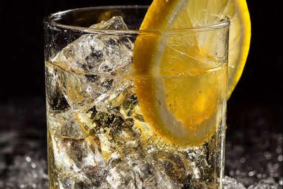 Os perigos da mistura entre álcool e energéticos para a saúde cardiovascular