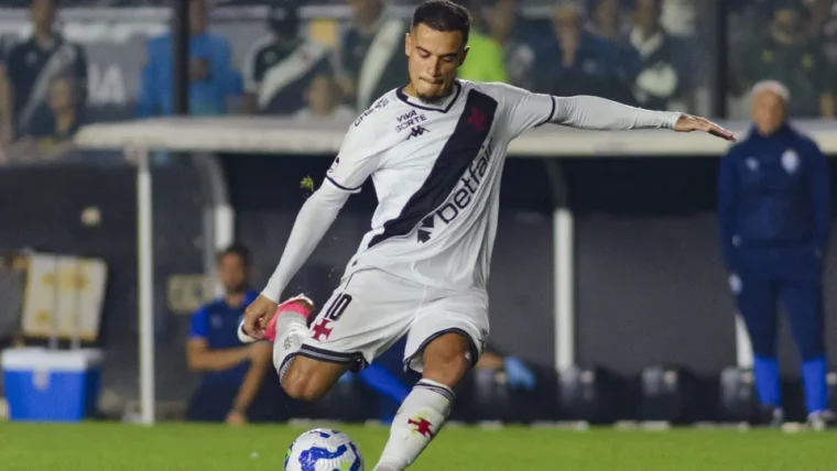 Philippe Coutinho pede rescisão e deve antecipar adeus ao Vasco