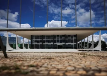 Estagnação institucional: Brasil mantém pior colocação histórica em ranking global de corrupção