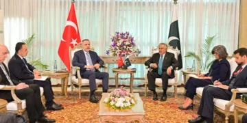 Irã ataca megafundições de alumínio e eleva tensão no Oriente Médio