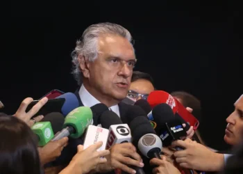 Caiado defende anistia ampla e promete reduzir polarização política no país