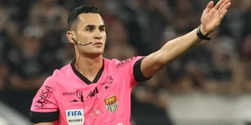 Técnico do Novorizontino critica arbitragem na final do paulistão e revela fala de árbitro: “Dei um pênalti para vocês”