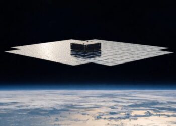 Gigante na órbita: AST SpaceMobile lança maior satélite comercial da história e desafia a Starlink