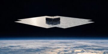 Gigante na órbita: AST SpaceMobile lança maior satélite comercial da história e desafia a Starlink