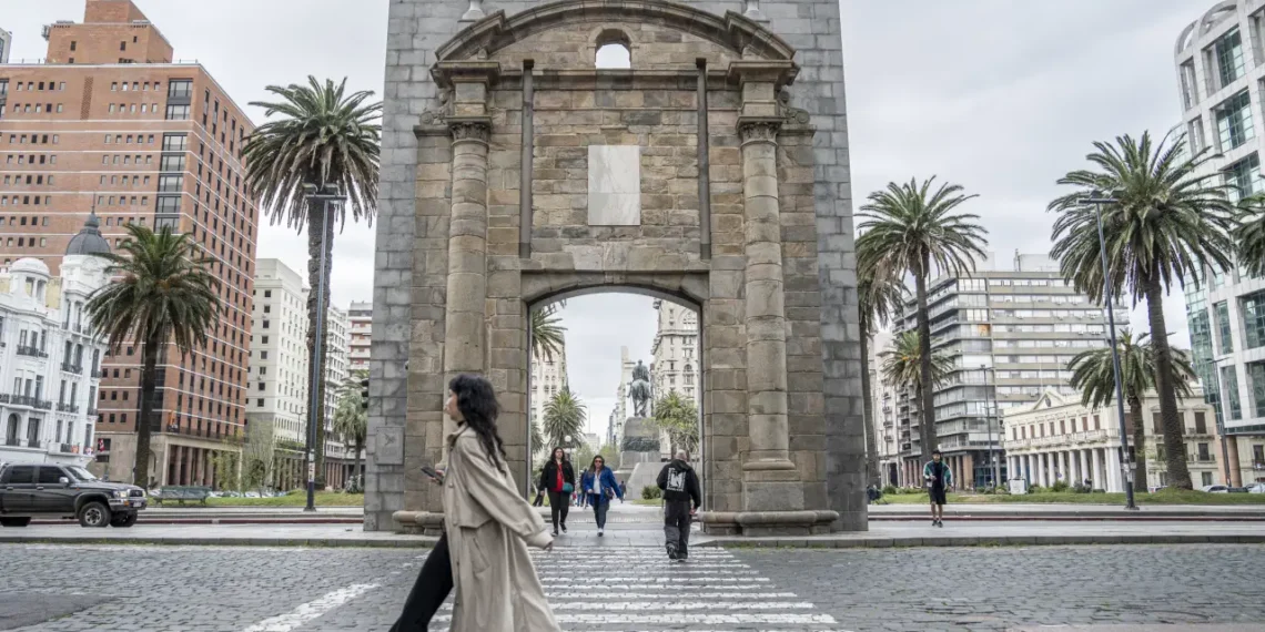 Uruguai dribla dependência do petróleo e se blinda de crises energéticas globais