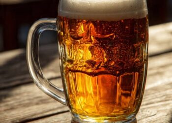 Cerveja “Sem Álcool” pode levar motorista a multa de R$2,9 mil na Lei Seca