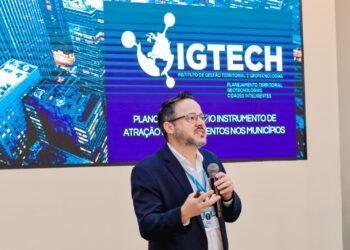 Senador Canedo recebe Fórum de Cidades Digitais e discute inovação na gestão pública