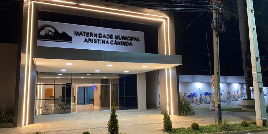 Bebê abandonado em Caldazinha deixa maternidade em Senador Canedo