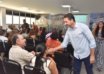 Aparecida de Goiânia lança novo modelo de merenda escolar com gestão terceirizada
