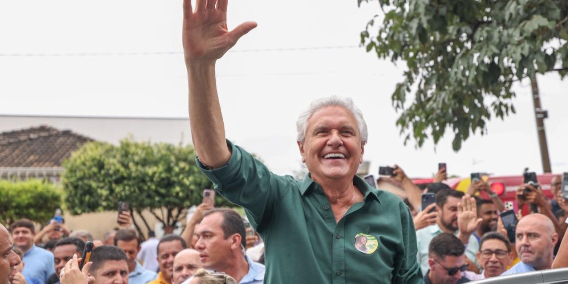 Com aprovação recorde, Ronaldo Caiado renuncia ao Governo de Goiás para disputar o Planalto