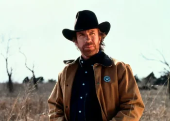 Morre Chuck Norris, ícone do cinema de ação, aos 86 anos
