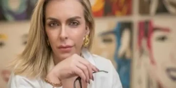 Após ouvir Roberta Luchsinger, PF avalia convocação de Lulinha para apurar suspeita de pagamentos mensais em investigação do INSS