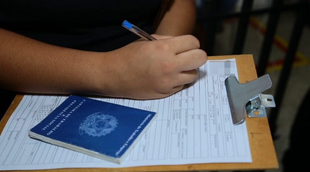 Aparecida realiza seleção com 200 vagas para auxiliar de logística nesta sexta-feira
