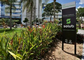 Goiânia regulamenta Programa Adote uma Praça para ampliar conservação de espaços públicos