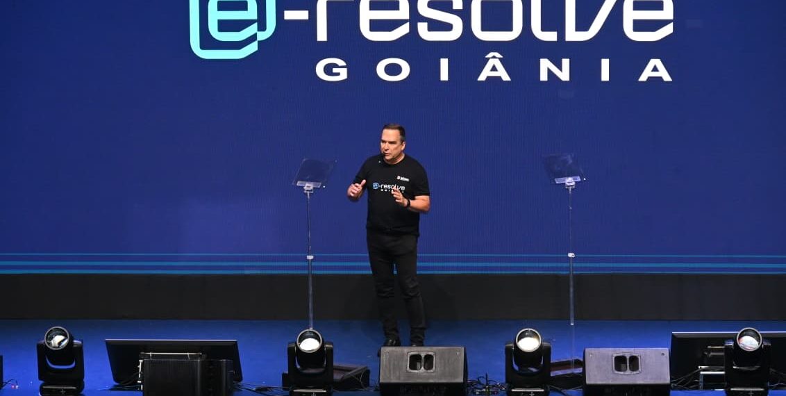 Mabel lança e-Resolve e aposta em Prefeitura 100% digital em Goiânia