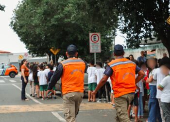 Senador Canedo: Defesa Civil realiza exercício de evacuação em unidade escolar