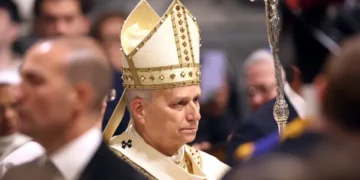 Em apelo histórico, Papa Leão XIV clama por trégua no Oriente Médio antes da Páscoa